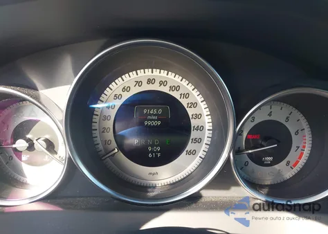 2014 Mercedes-Benz C 250 Sport z USA, uszkodzony, nr VIN WDDGF4HB2EA957389